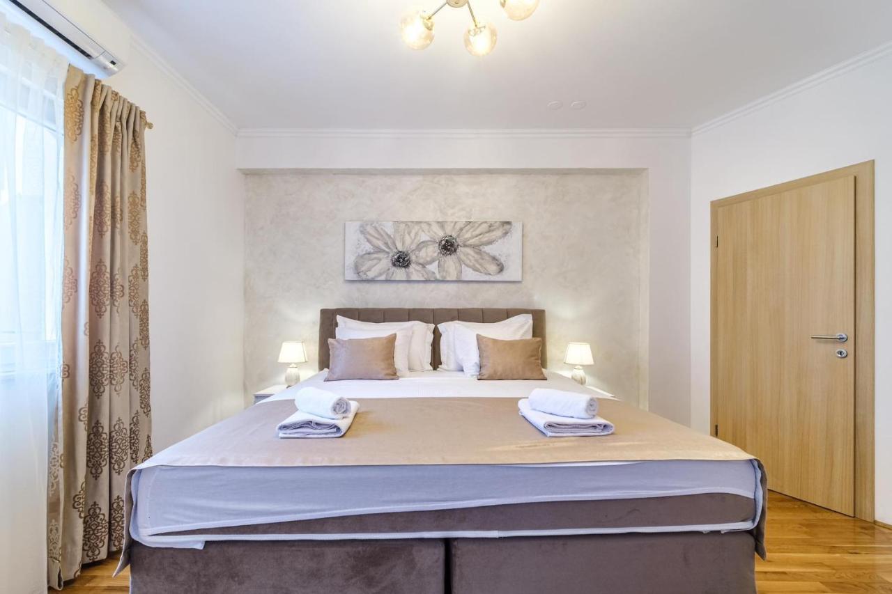 Luxury Apartmens Sebastijan&Karlo Split Eksteriør billede