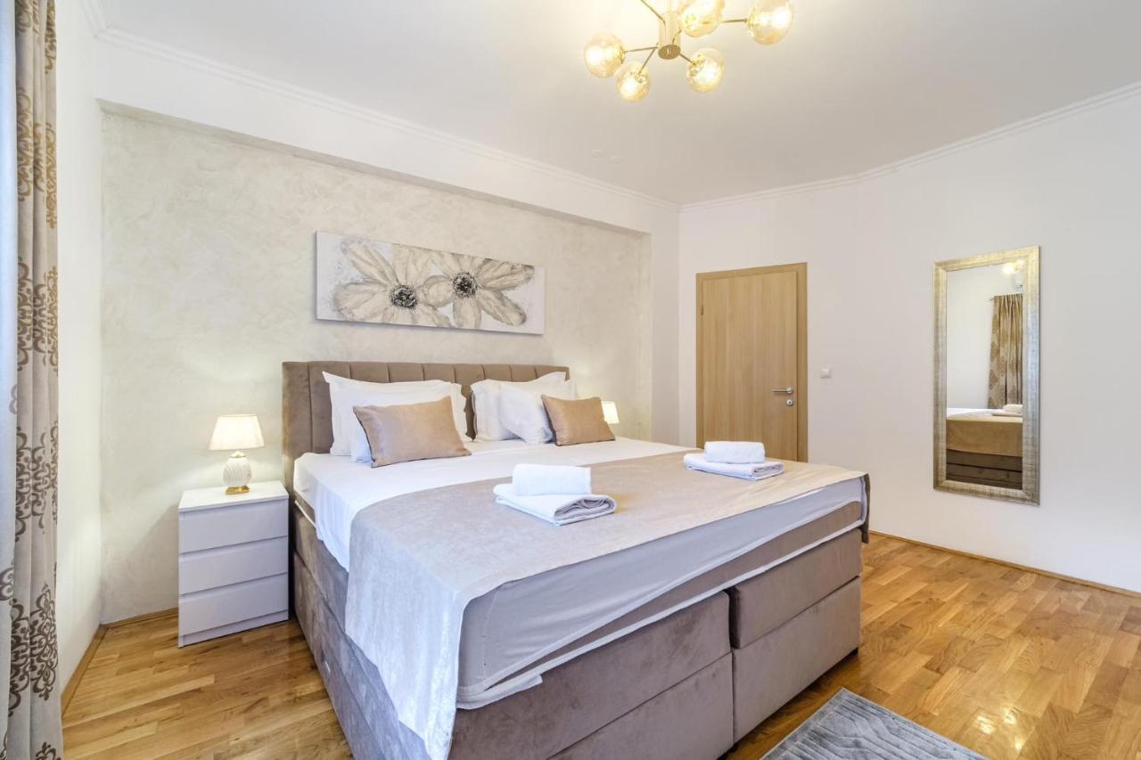 Luxury Apartmens Sebastijan&Karlo Split Eksteriør billede