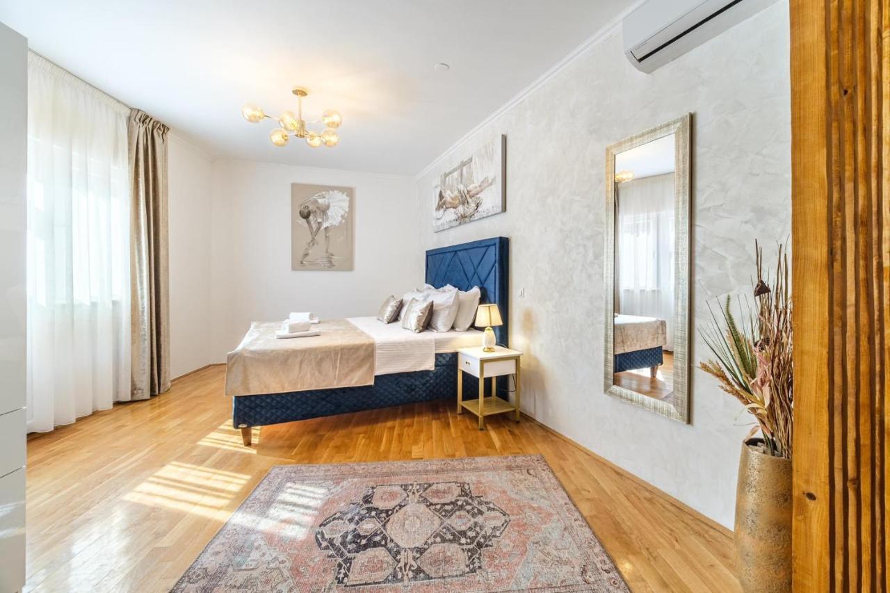 Luxury Apartmens Sebastijan&Karlo Split Eksteriør billede
